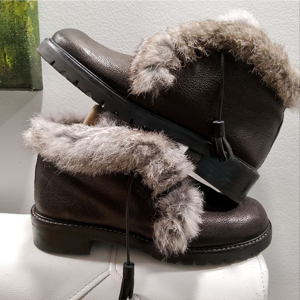 Stuart Weitzman Furwalla Fur-Trim Hiker Boots Size 9,5